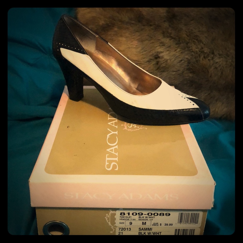 Vintage Stacy Adams High Heel